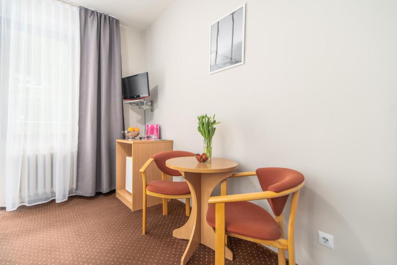 Seapark Hotel Wellness & Spa 科沃布热格 外观 照片