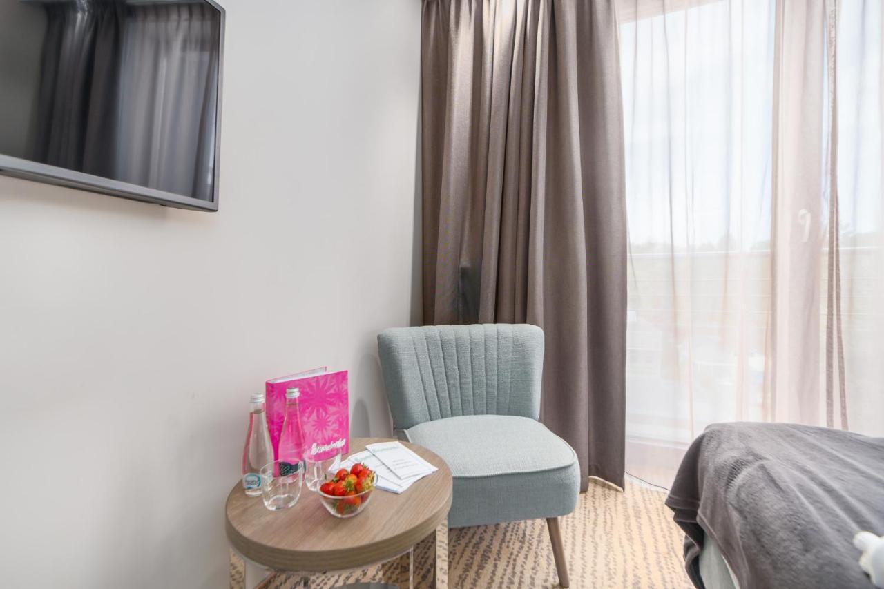 Seapark Hotel Wellness & Spa 科沃布热格 外观 照片