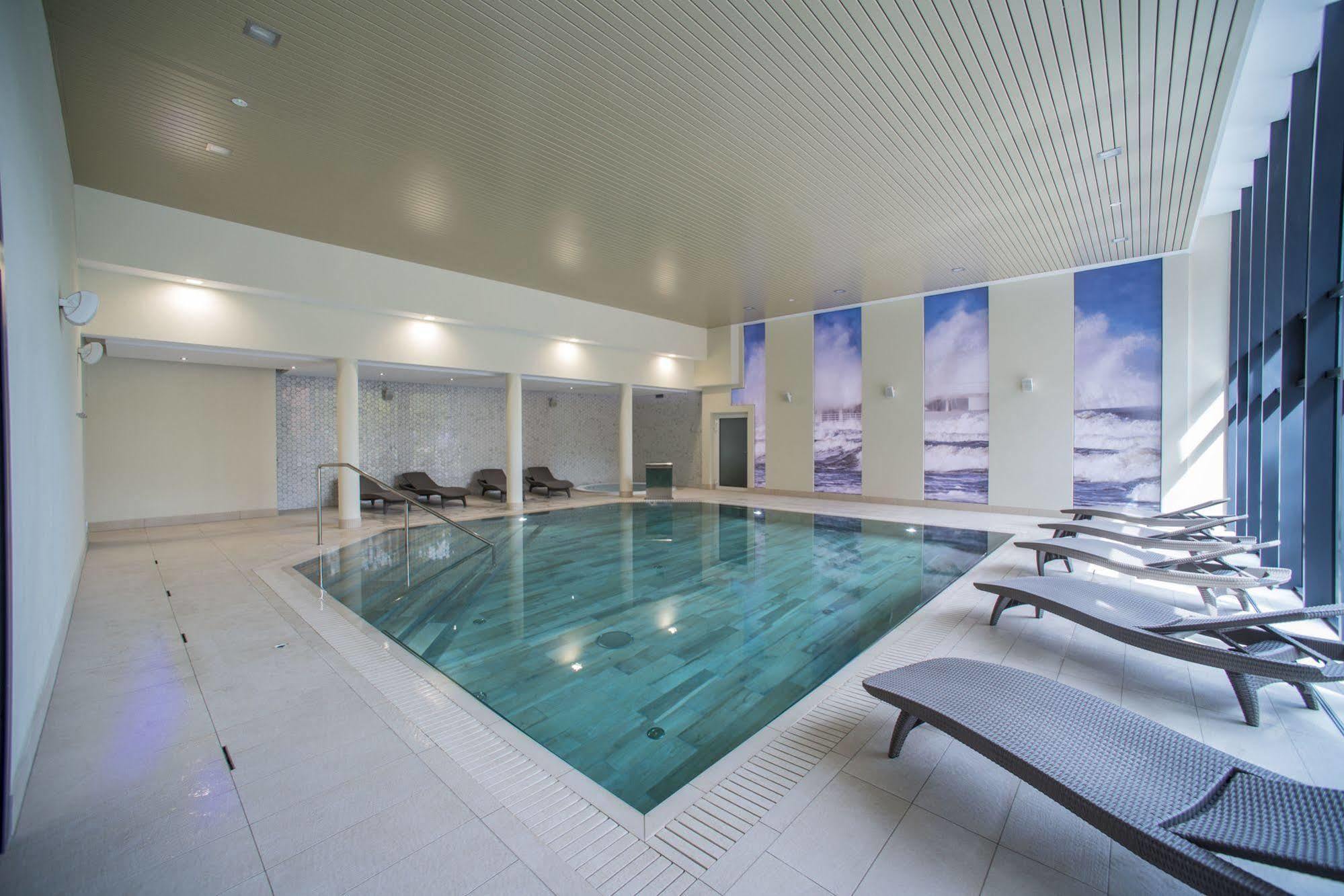 Seapark Hotel Wellness & Spa 科沃布热格 外观 照片